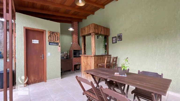 Imagem MEGA PROMOÇÃO! casa com 2 quartos e móveis planejados, área gourmet, 2 vagas de garagem à venda de R$350K por R$292.500 - Piraquara/PR