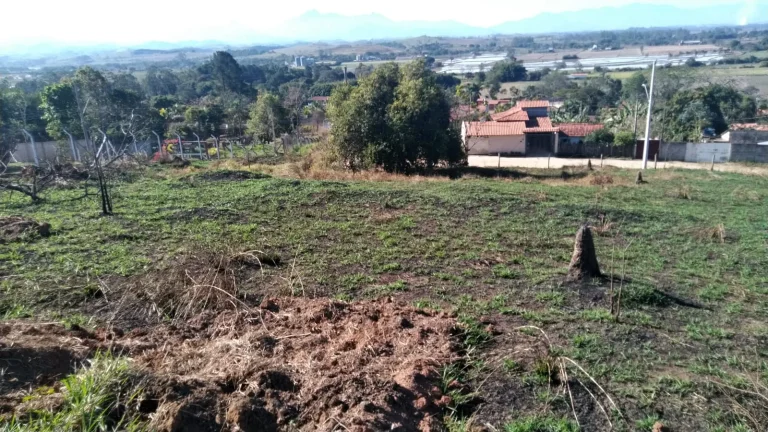 Imagem TERRENO NA COLÔNIA DO PIAGUÍ