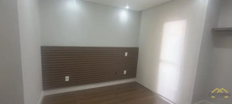 Imagem Sobrado com 2 quartos e 2 vagas em condomínio na Vila Maringá