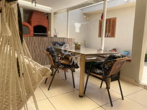 Imagem Casa Térrea na Várzea Paulista / DOC OK