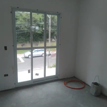 Imagem SOBRADO com 3 dormitórios à venda por R$ 899.000,00 no bairro Alto Tarumã - PINHAIS / PR