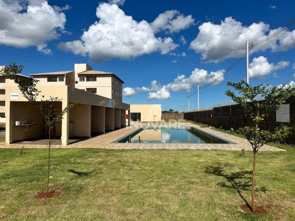 Imagem Apartamento com 2 dormitórios para alugar, 49 m² por R$ 1.300,00/mês - Alto Da Trindade - Itumbiara/GO