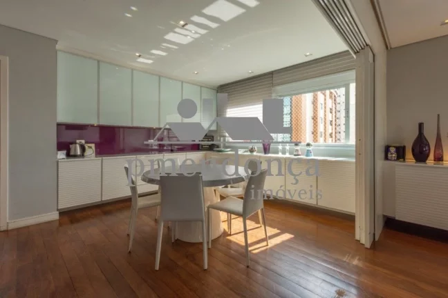 Imagem Apartamento em Perdizes com 4 quartos (4 suítes) e 5 vagas, 267m²