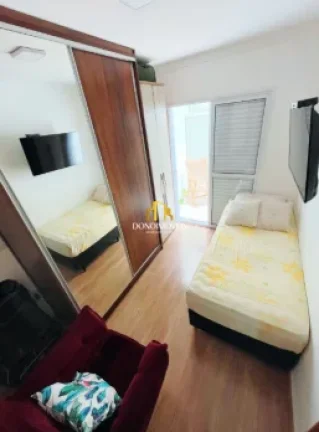 Imagem Apartamento de 63?m², com 2 dormitórios, sendo 1 suíte. Conta com área gourmet e lavanderia. Pos...