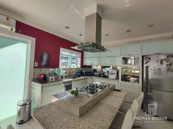 Imagem Casa à venda, 220 m² por R$ 1.900.000,00 - Tijuca - Teresópolis/RJ