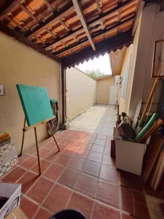 Imagem Casa com 4 dormitórios à venda, 171 m² por R$ 930.000,00 - Jardim América - São José dos Campos/SP