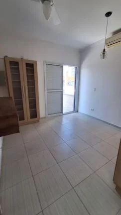 Imagem Sobrado com piscina, próximo ao Metrô Penha
