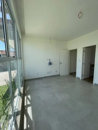 Imagem Terras Alphaville 1 - Casa de 3 suítes com 311m² e 3 vagas de garagem!