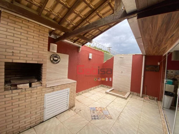 Imagem Casa mobiliada em condomínio frente mar com piscina em Búzios, R$ 425 mil