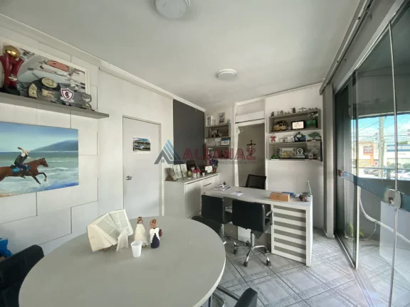 Imagem Salão comercial para alugar no centro de Tijucas