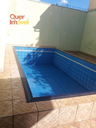 Imagem Imperdível: Casa à venda em Ribeirão Preto-SP, Vila Tibério. 3 quartos, 1 sala, 2 banheiros, garagem e 166,31m².