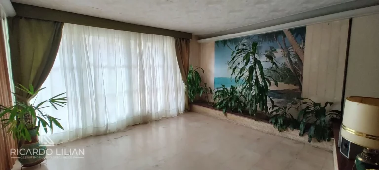 Imagem Sobrado de Alto Padrão em localização super privilegiada ao Lado da Praça da Independência