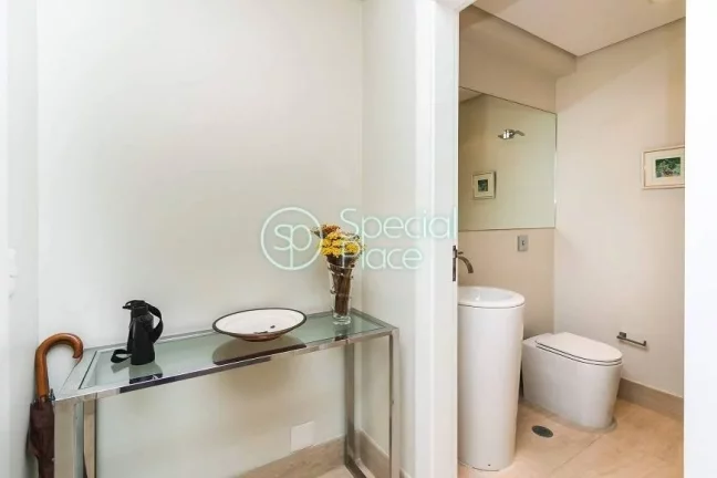 Imagem Belíssimo apartamento de alto padrão para venda em região nobre e elegante com modernos condomín...