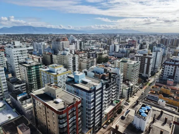 Imagem Apartamento 3 Dormitórios - Bairro Centro
