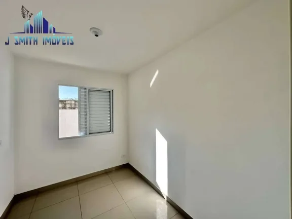 Imagem APARTAMENTO TÉRREO COM QUINTAL. 2 DORMS, 1 VAGA.LAZER NO CONDOMÍNIO