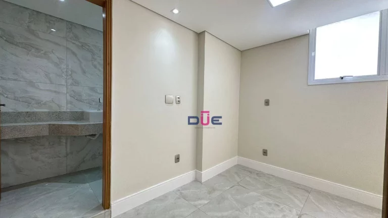 Imagem Apartamento com 3 dormitórios para alugar, 130 m² por R$ 8.800,00/mês - Boqueirão - Santos/SP