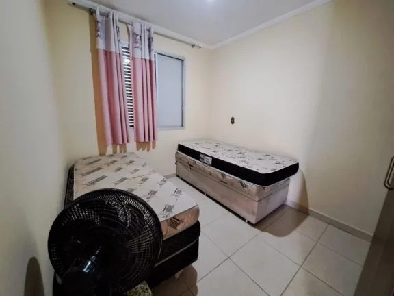 Imagem PITANGUEIRAS- UMA QUADRA DO MAR , GARAGEM NO PRÉDIO, APARTAMENTO ESPETACULAR.