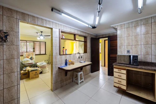 Imagem Casa Padrão para locação comércio no bairro do Macuco em Santos