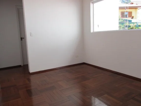 Imagem Casa no Res. Alpha 6 - 310m²