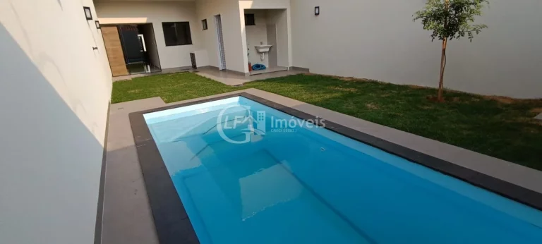 Imagem Imperdível! Casa à venda em Campo Grande-MS, Vila Palmira - 3 quartos, 1 suíte, 1 vaga, 105m²