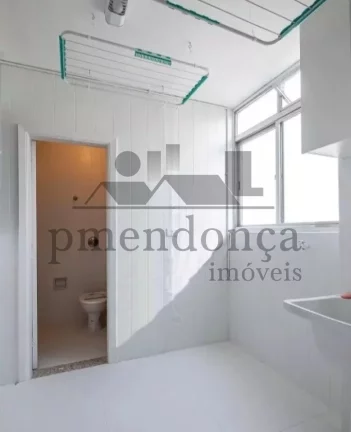 Imagem Apartamento reformado na Rebouças, excelente para morar ou investir!