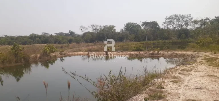 Imagem Charmoso sítio à venda em Olho d'Água, Municipio de Sto Antonio Leverger MT