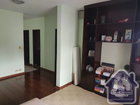 Imagem Sobrado a venda na Vila Lavínia em Mogi das Cruzes SP