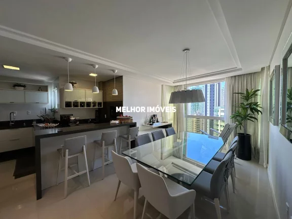 Imagem Apartamento á venda com 3 dormitórios mobiliado, decorado e equipado localizado em Balneário Camboriú.