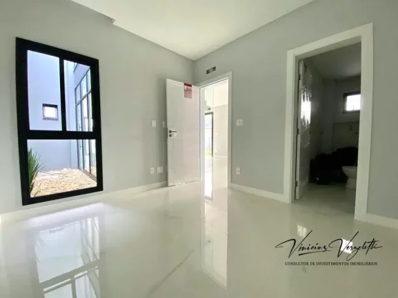 Imagem Casa / Sobrado para Venda em Camboriú / SC no bairro São Francisco de Assis