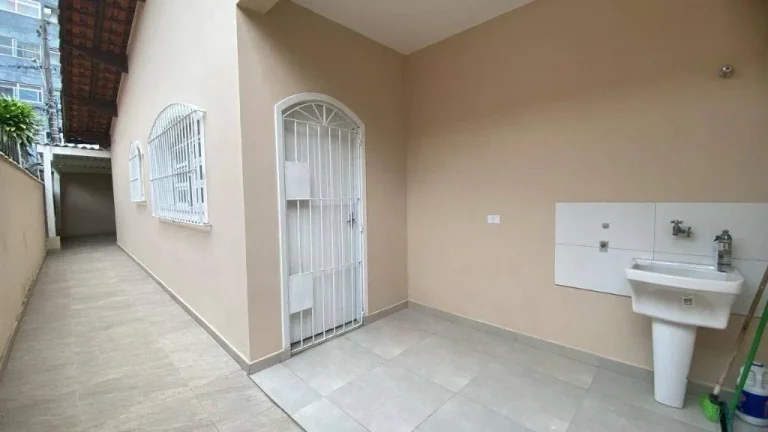 Imagem CASA COM 78.32 m² - AVIACAO - PRAIA GRANDE SP