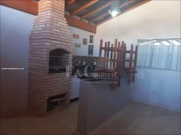 Imagem Casa para Venda em Limeira, Villa Fior, 2 dormitórios, 1 suíte, 1 banheiro, 2 vagas
