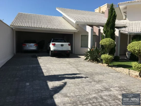 Imagem Casa Exclusiva à Venda no Bairro Vila Moema, Tubarão/SC