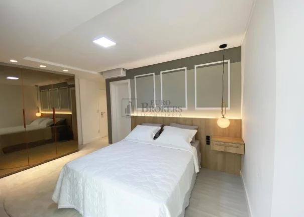 Imagem Cobertura duplex mobiliada e decorada em Balneário Camboriú.