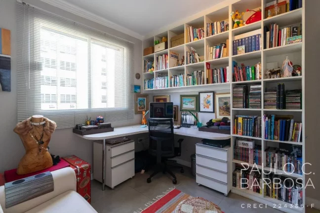 Imagem Jardim América Venda - 3 Dormitórios (1 Suíte) - 2 Vagas - 142m²