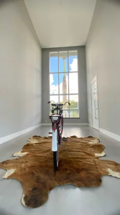 Imagem Casa nova no Condomínio Caledônia com 4 suítes e 4 vagas de garagem em Camboriú SC