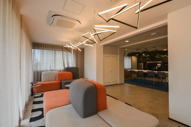 Imagem Studio Alameda Lorena - 21M², 1 Dorm, Mobiliado, Móveis Planejados, Academia, Piscina, Coworking, Lobby com Pé Direito Duplo.
