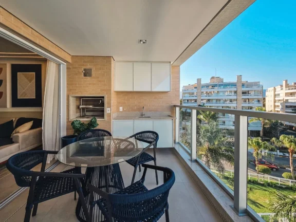 Imagem Imperdível apartamento de 3 quartos na Riviera de São Lourenço Módulo 07: 110,74m², 1 suíte, 3 salas, varanda gourmet e 2 vagas.