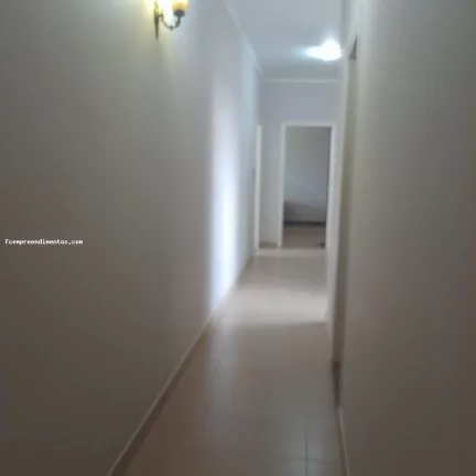 Imagem Casa para Venda em Iracemápolis, Centro, 3 dormitórios, 2 banheiros, 3 vagas