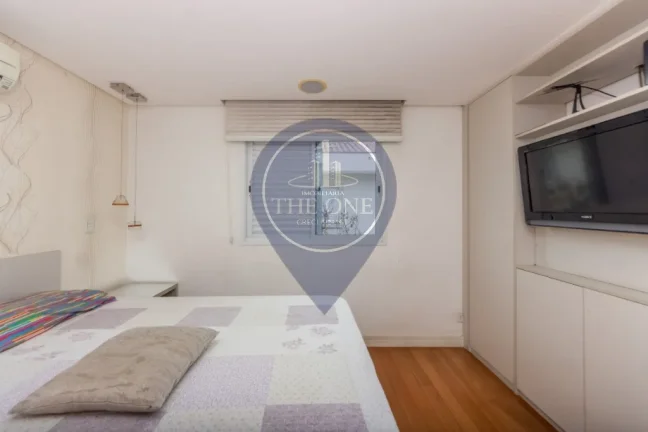 Imagem Casa em Condomínio à Venda na Vila Santa Catarina, São Paulo-SP: 3 Quartos, 1 Suíte, 2 Salas, 3 Banheiros, 3 Vagas de Garagem - 107m².