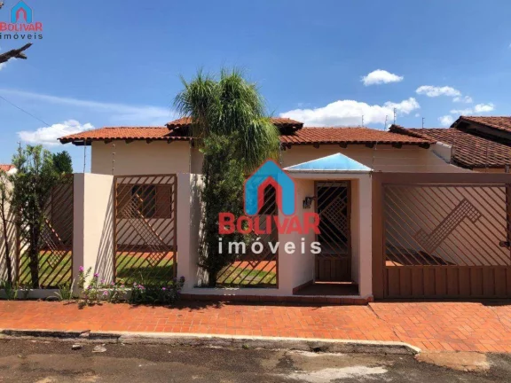 Imagem Casa com 3 dormitórios para alugar, 200 m² por R$ 2.700,00/mês - Residencial Jardim Primavera - Itumbiara/GO
