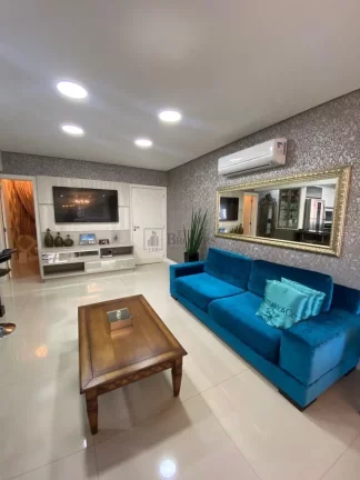 Imagem Apartamento com 3 suítes à venda no Centro de Balneário Camboriú/SC