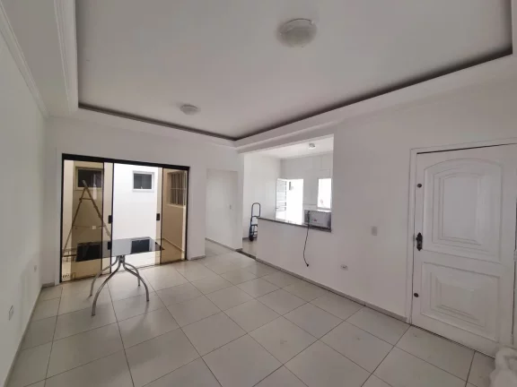 Imagem Casa a venda c/ 03 dormitórios, sendo 01 suíte - Bairro Água Branca