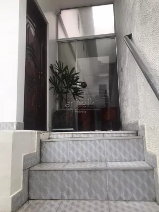 Imagem Sobrado com 130 metros quadrados com 3 dormitórios sendo 1 suíte com sacada e vista panorâmica, 1...