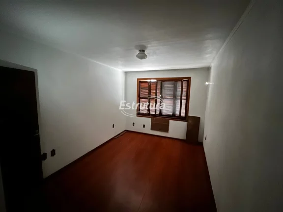 Imagem Uma casa na localização perfeita para você!