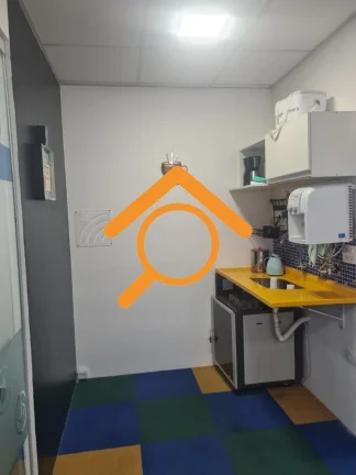 Imagem Sala Comercial à Venda em Condomínio de Prestígio em Santo Amaro, São Paulo-SP: 1 Sala, 1 Banheiro, 1 Vaga, 40m²