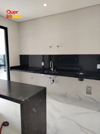 Imagem Casa de Alto Padrão em Condomínio - com 3 Suítes no Jardim Valencia, Ribeirão Preto-SP: 156m², 4 Vagas de Garagem