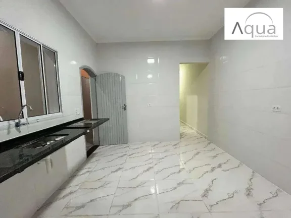 Imagem Casa para Venda em Mongaguá, Vera Cruz, 3 dormitórios, 1 suíte, 1 banheiro, 2 vagas