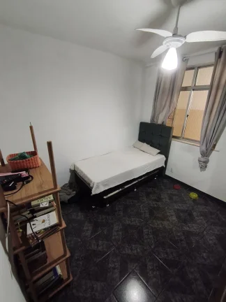 Imagem Casa com 2 quartos e com garagem no bairro Engenho Pequeno, São Gonçalo/RJ