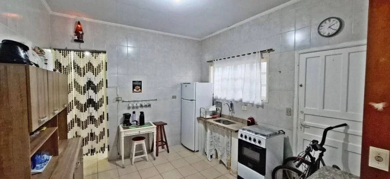Imagem CASA COM 100.5 m² - MARACANÃ - PRAIA GRANDE SP