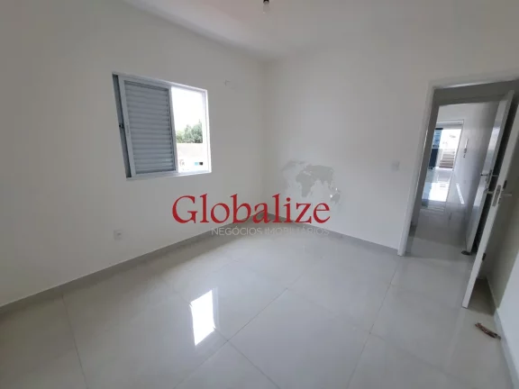 Imagem Sobreposta alta à vendacom 155m², 3 quartos, 2 suítes, piscina, churrasqueira por R$1.300.000,00 no Embaré em Santos